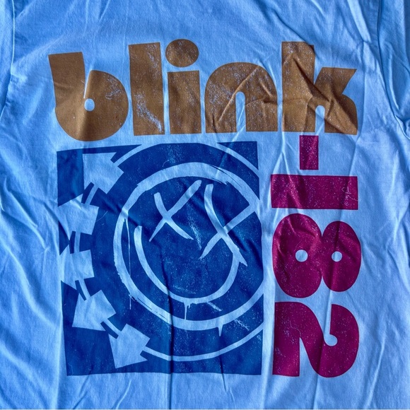 Blink-182 White Graphic Tee - Picture 2 of 6